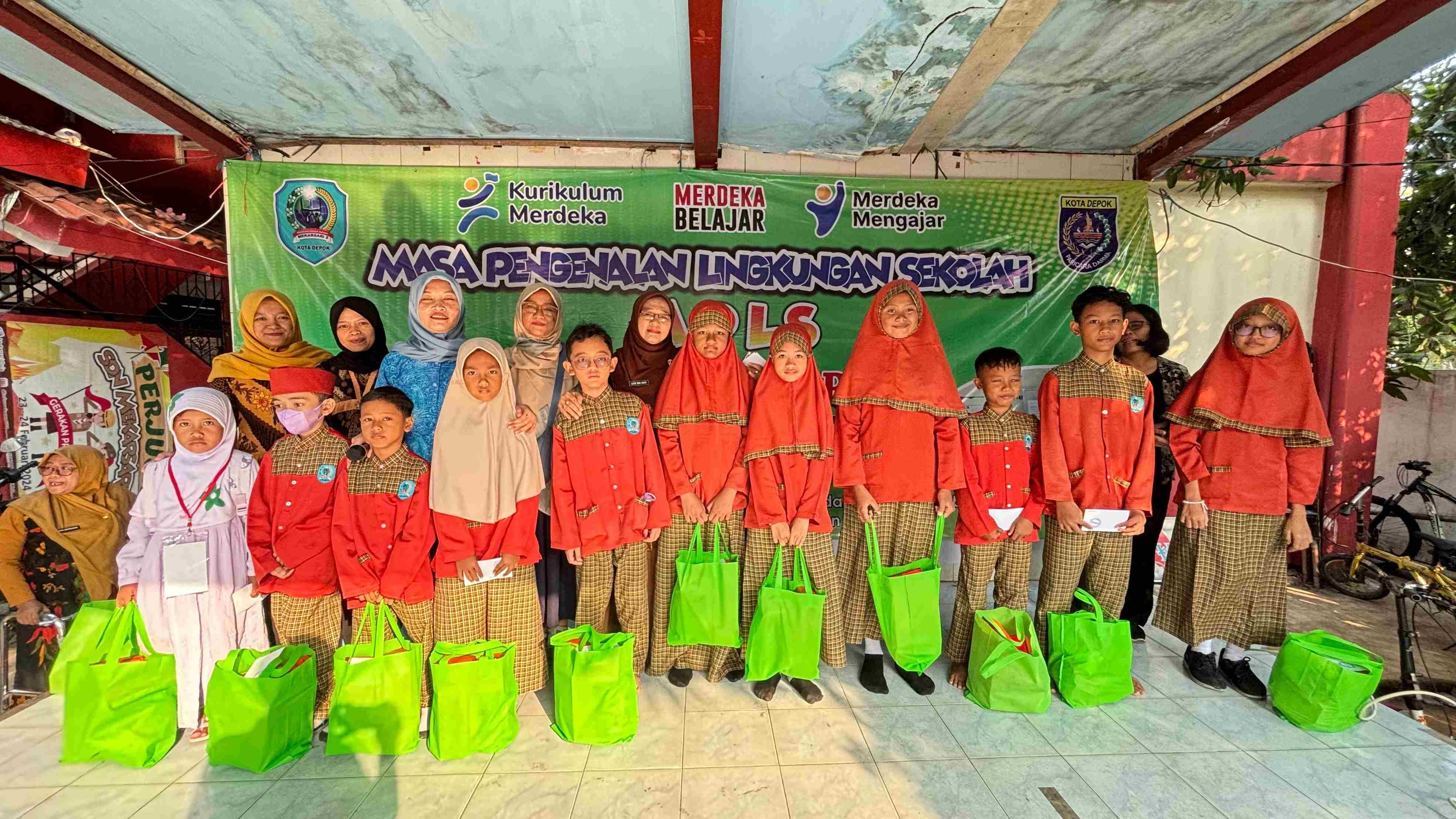 Santunan Anak Yatim 1445 H